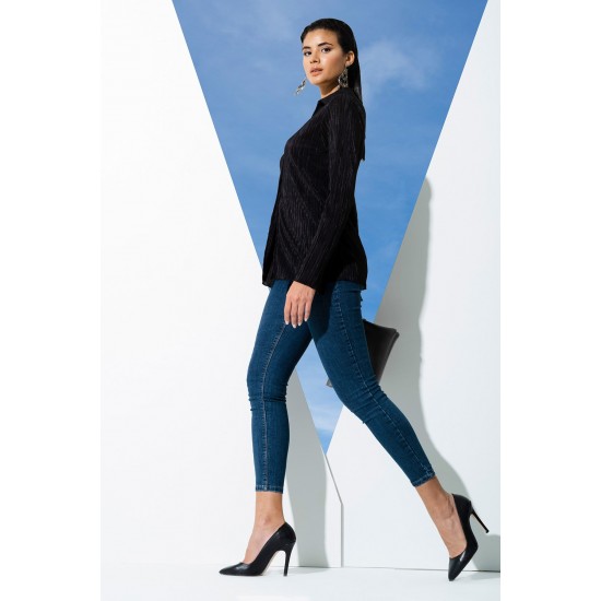 For You Woman Pleated Black Shirt